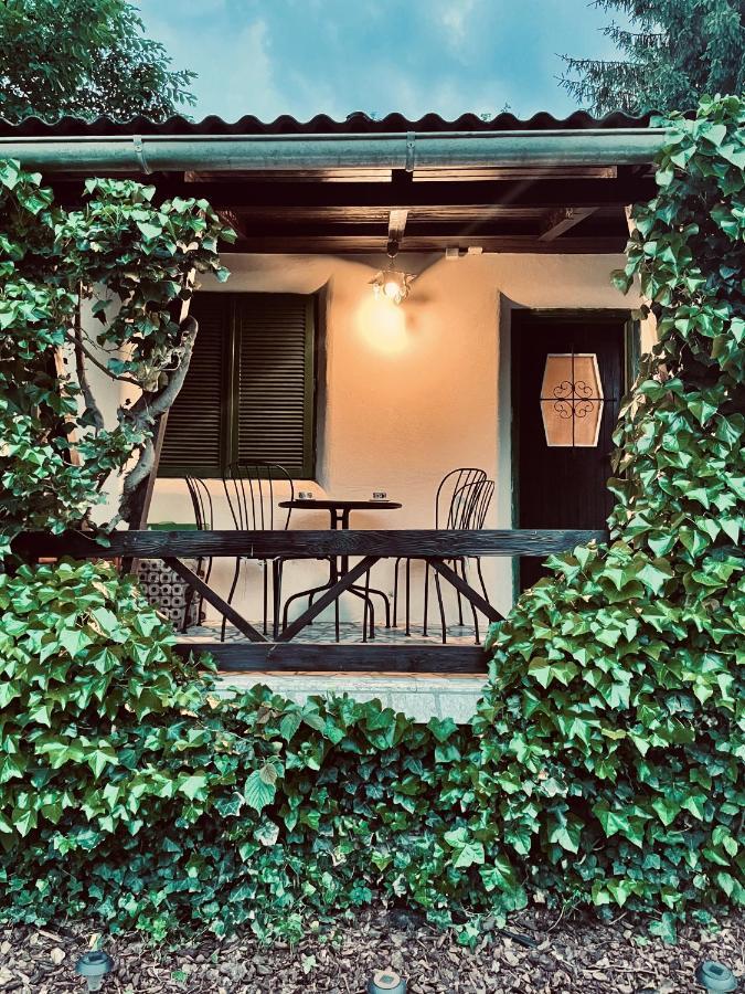Mika'S Garden Βίλα Μπλεντ Εξωτερικό φωτογραφία